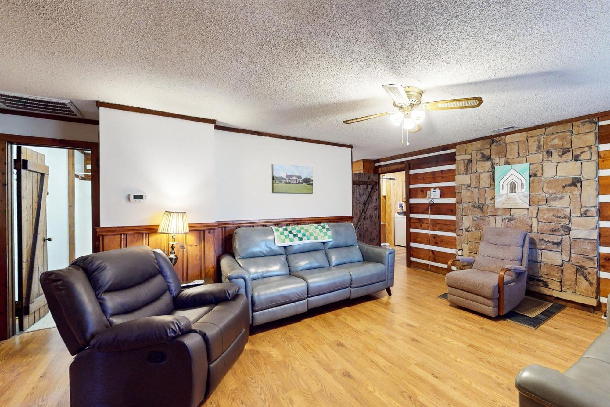 2 Bed 2 Bath Vacation Home In Whittier II エクステリア 写真